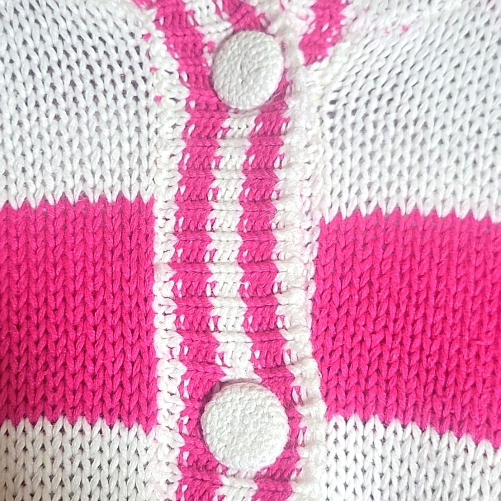 Hooded Sweater - Picture 2 of 4
